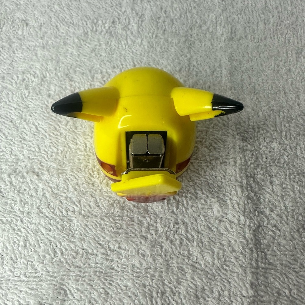 Vintage Pokémon Pikachu 2" Mini Stapler 1999 - Picture 4 of 6